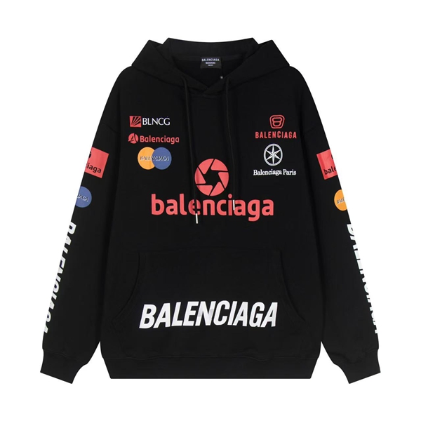 ブランドパーカー正面デザイン